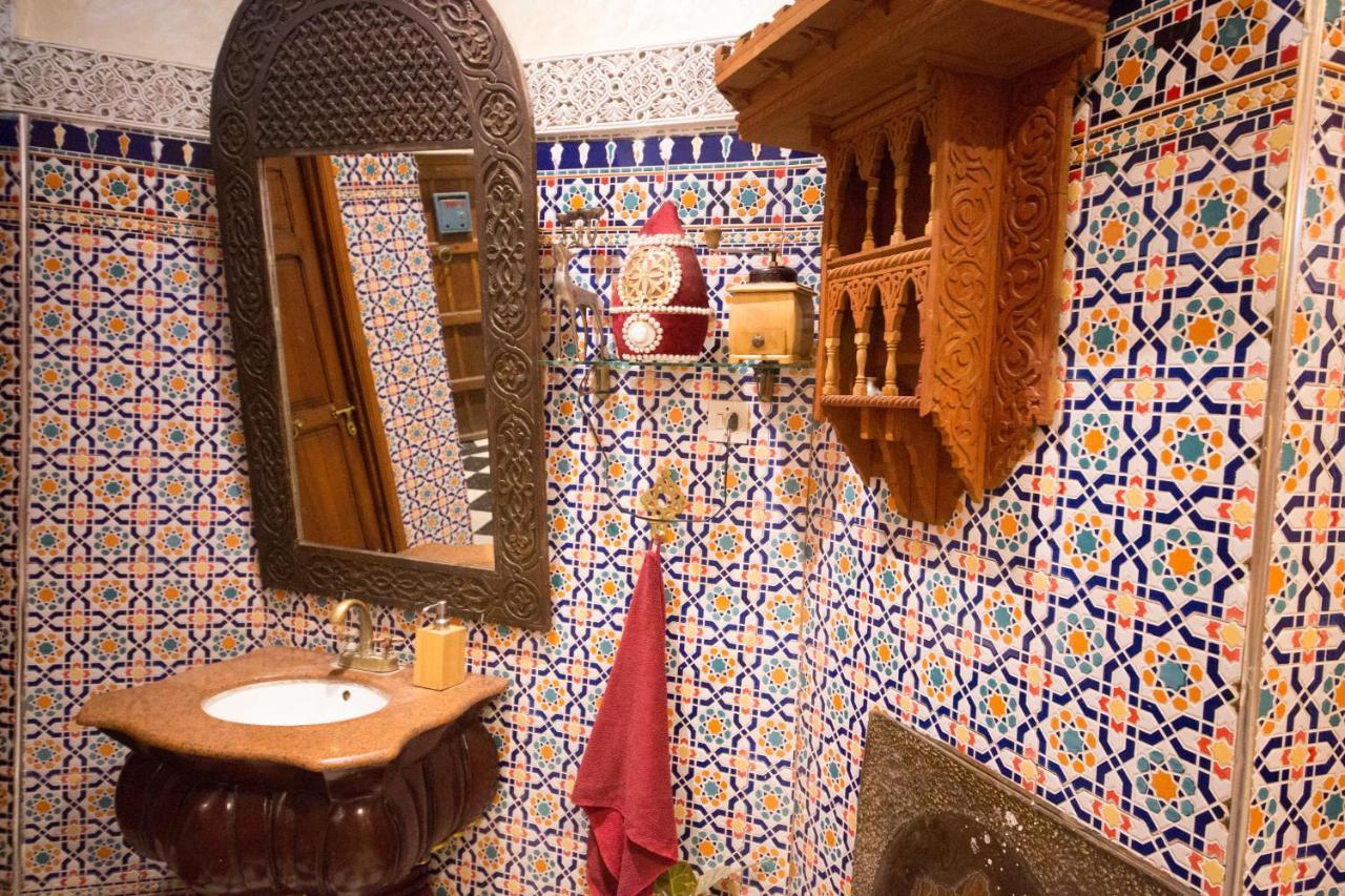 Riad Haddaji Fes Exterior photo